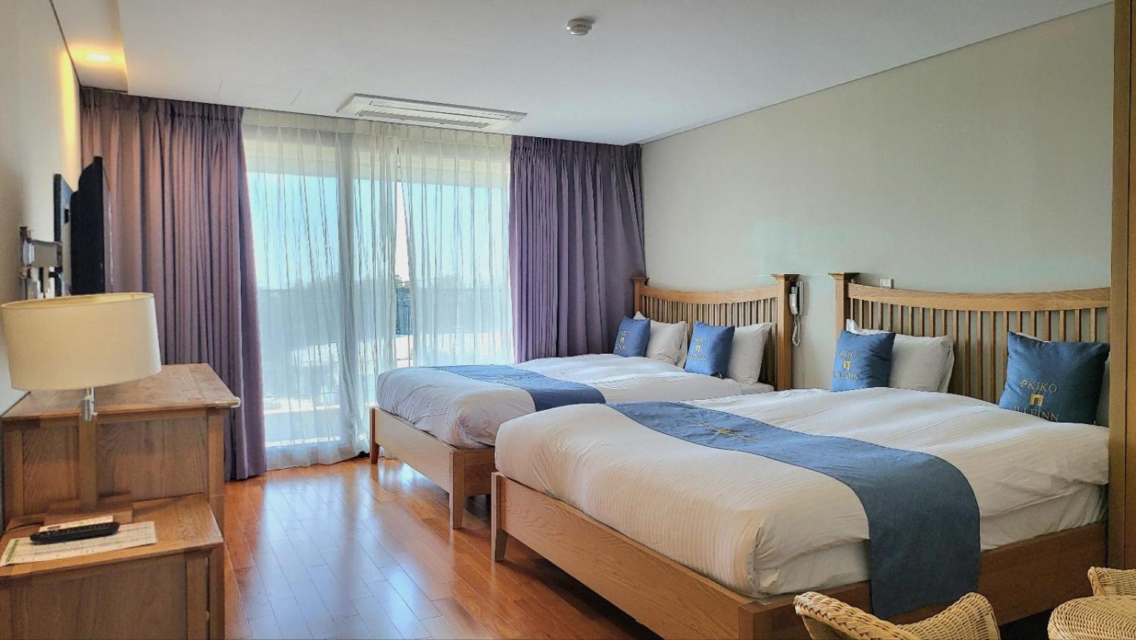 Illeinn Hotel Seogwipo Zewnętrze zdjęcie