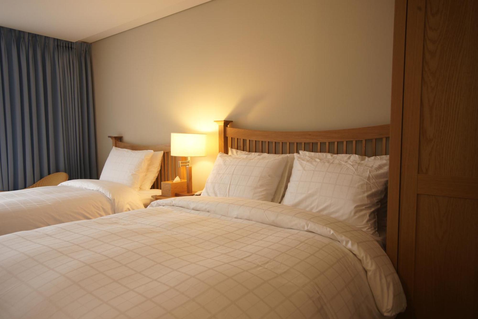 Illeinn Hotel Seogwipo Zewnętrze zdjęcie
