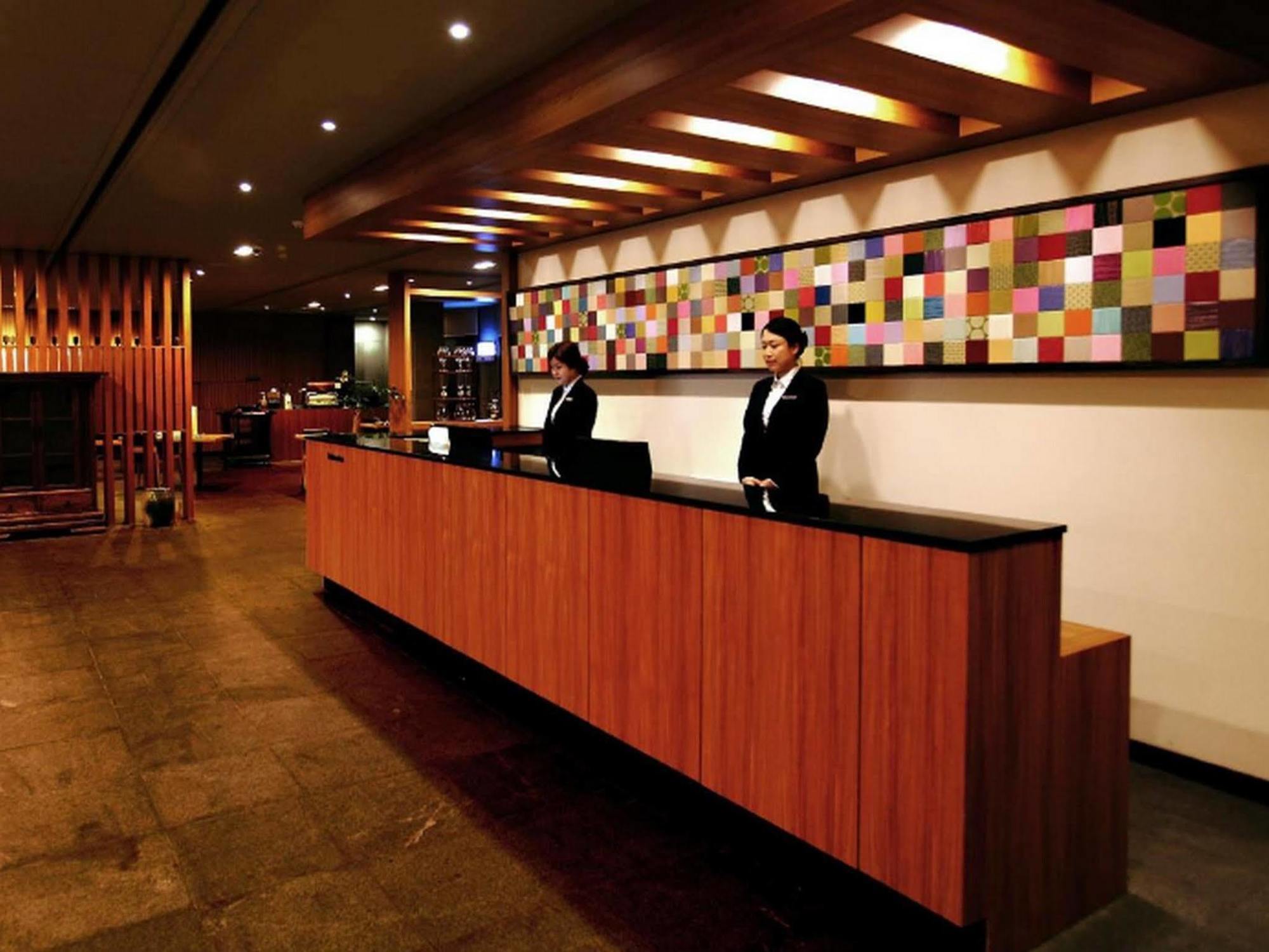 Illeinn Hotel Seogwipo Zewnętrze zdjęcie